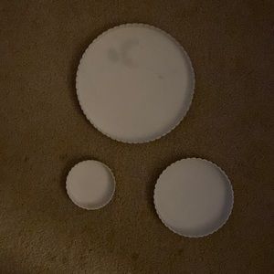 Pine Creek Scalloped White Tray